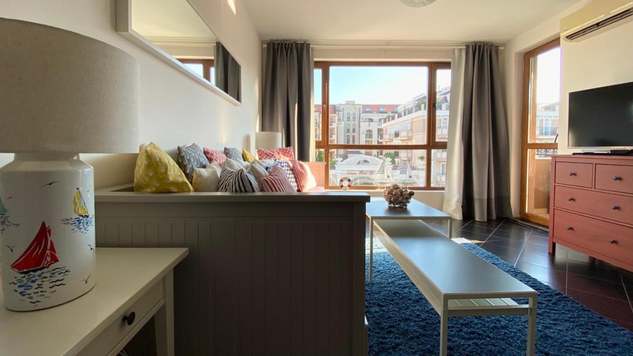 Apartello Modern Apartment - Balkan Breeze 7 Pantai Sunny Luaran gambar